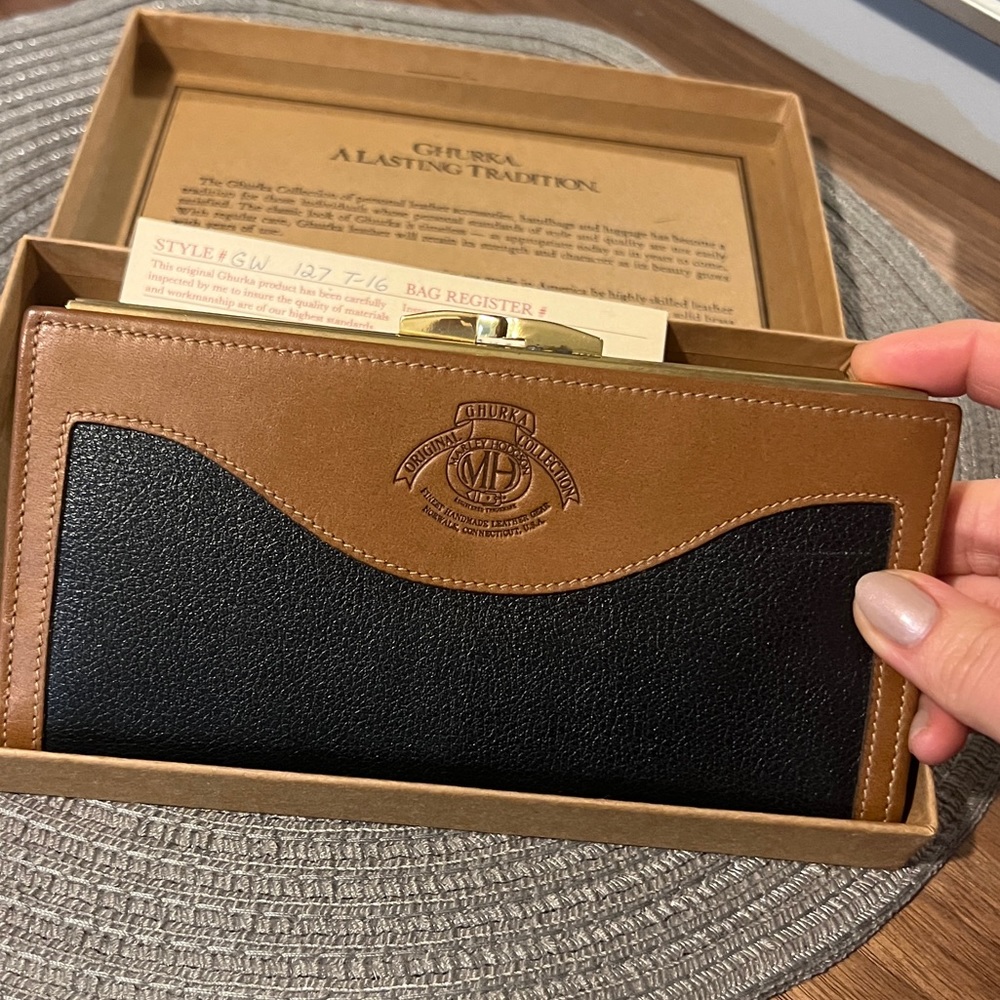 Ghurka Black and Brown Leather Women's Bag - Picture 4 of 12